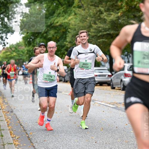 21.09.2025 - PSD Bank Halbmarathon Dr. Thomas Lammeyer http://msf.ph/oto/8919324 21.09.2025 10:37:23 Laufen 5, 1779, 23, 5, 2678, 2021 meine-sportfotos.de