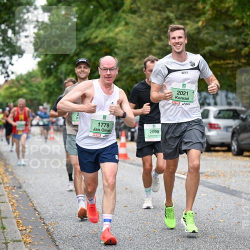 21.09.2025 - PSD Bank Halbmarathon Dr. Thomas Lammeyer http://msf.ph/oto/8919329 21.09.2025 10:37:23 Laufen 1779, 2099, 23, 5, 2021 meine-sportfotos.de