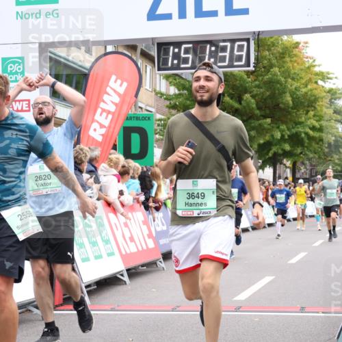 21.09.2025 - PSD Bank Halbmarathon Strokosch-Dieckow http://msf.ph/oto/8919332 21.09.2025 11:51:02 Ziel 1226, 2177, 2256, 2298, 2331, 2559, 2620, 3649, 3935 meine-sportfotos.de