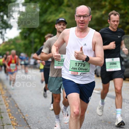21.09.2025 - PSD Bank Halbmarathon Dr. Thomas Lammeyer http://msf.ph/oto/8919340 21.09.2025 10:37:24 Laufen 03, 1779, 2099, 202 meine-sportfotos.de