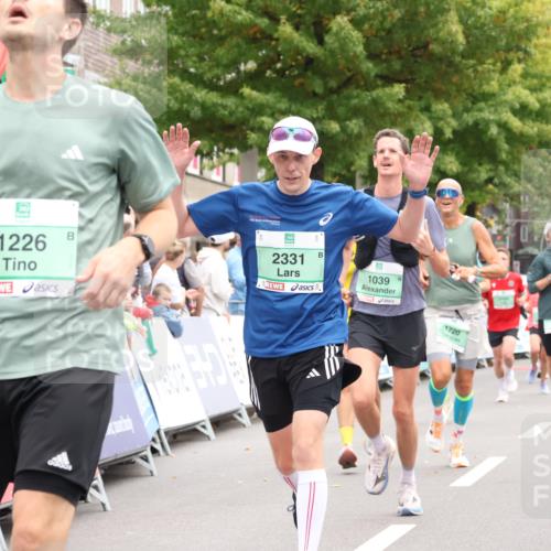 21.09.2025 - PSD Bank Halbmarathon Strokosch-Dieckow http://msf.ph/oto/8919359 21.09.2025 11:51:06 Ziel 1039, 1226, 1720, 2177, 2256, 2331, 2437, 2559, 2620, 3649 meine-sportfotos.de
