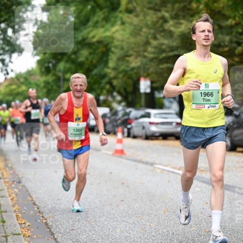 21.09.2025 - PSD Bank Halbmarathon Dr. Thomas Lammeyer http://msf.ph/oto/8919365 21.09.2025 10:37:27 Laufen 136, 1966 meine-sportfotos.de