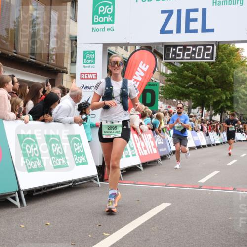 21.09.2025 - PSD Bank Halbmarathon Strokosch-Dieckow http://msf.ph/oto/8919428 21.09.2025 11:51:26 Ziel 1250, 1537, 2114, 2295, 2402 meine-sportfotos.de