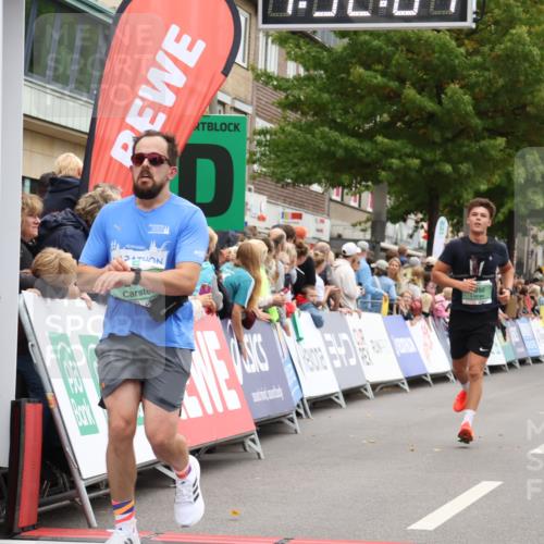 21.09.2025 - PSD Bank Halbmarathon Strokosch-Dieckow http://msf.ph/oto/8919436 21.09.2025 11:51:27 Ziel 1250, 1537, 2295, 2402, 2951 meine-sportfotos.de