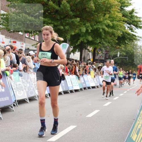 21.09.2025 - PSD Bank Halbmarathon Strokosch-Dieckow http://msf.ph/oto/8919448 21.09.2025 11:51:31 Ziel 1250, 2295, 2402, 2951 meine-sportfotos.de