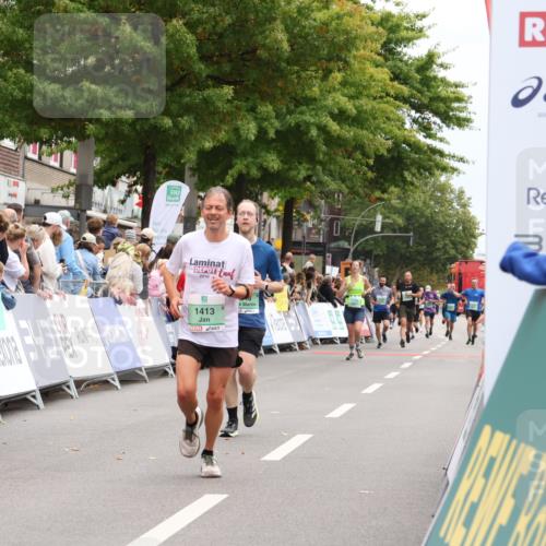 21.09.2025 - PSD Bank Halbmarathon Strokosch-Dieckow http://msf.ph/oto/8919460 21.09.2025 11:51:35 Ziel 1250, 1413, 2402, 2510, 2951 meine-sportfotos.de