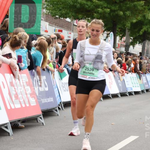 21.09.2025 - PSD Bank Halbmarathon Strokosch-Dieckow http://msf.ph/oto/8919540 21.09.2025 11:51:56 Ziel 1581, 1619, 2169, 2382, 2476, 2539, 2886, 2988 meine-sportfotos.de