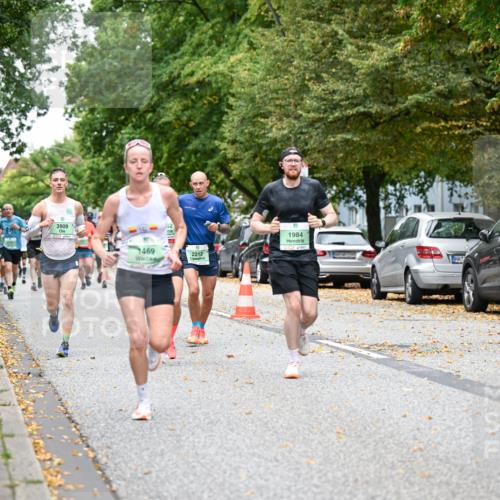 21.09.2025 - PSD Bank Halbmarathon Dr. Thomas Lammeyer http://msf.ph/oto/8919543 21.09.2025 10:37:48 Laufen 3909, 62, 1469, 2212, 1984 meine-sportfotos.de