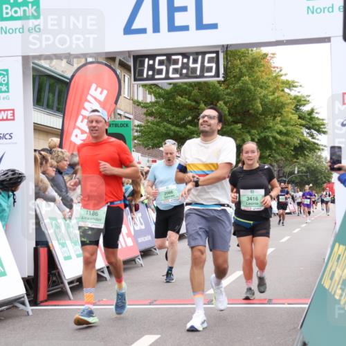 21.09.2025 - PSD Bank Halbmarathon Strokosch-Dieckow http://msf.ph/oto/8919564 21.09.2025 11:52:09 Ziel 1186, 1478, 2066, 2239, 2302, 3416, 4004 meine-sportfotos.de