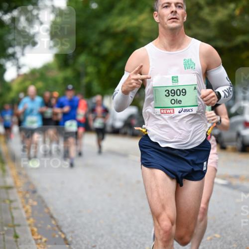 21.09.2025 - PSD Bank Halbmarathon Dr. Thomas Lammeyer http://msf.ph/oto/8919567 21.09.2025 10:37:52 Laufen 3909, 1, 221 meine-sportfotos.de