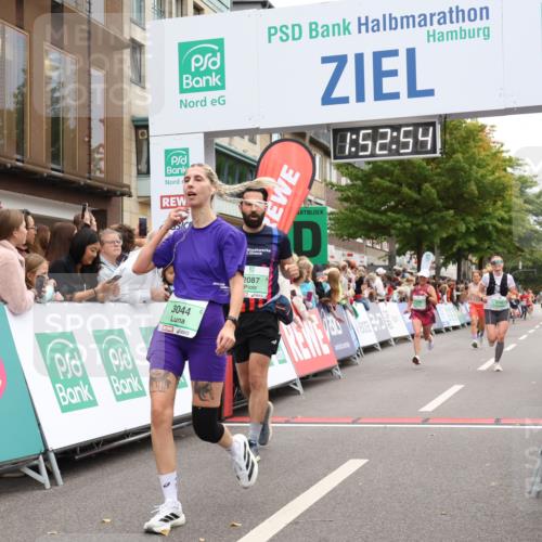 21.09.2025 - PSD Bank Halbmarathon Strokosch-Dieckow http://msf.ph/oto/8919592 21.09.2025 11:52:17 Ziel 1508, 2066, 2087, 2239, 2302, 2554, 2844, 3044, 3141, 3416 meine-sportfotos.de