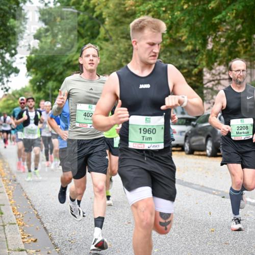 21.09.2025 - PSD Bank Halbmarathon Dr. Thomas Lammeyer http://msf.ph/oto/8919667 21.09.2025 10:38:04 Laufen 402, 5, 1960, 2208 meine-sportfotos.de