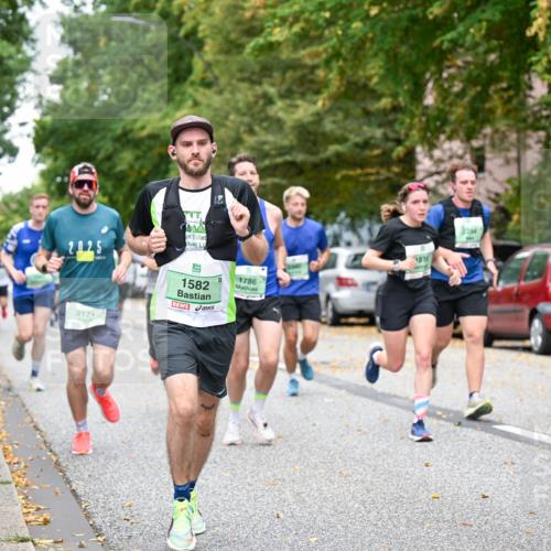 21.09.2025 - PSD Bank Halbmarathon Dr. Thomas Lammeyer http://msf.ph/oto/8919684 21.09.2025 10:38:07 Laufen 25, 1786, 1816, 1582, 2171, 2294 meine-sportfotos.de