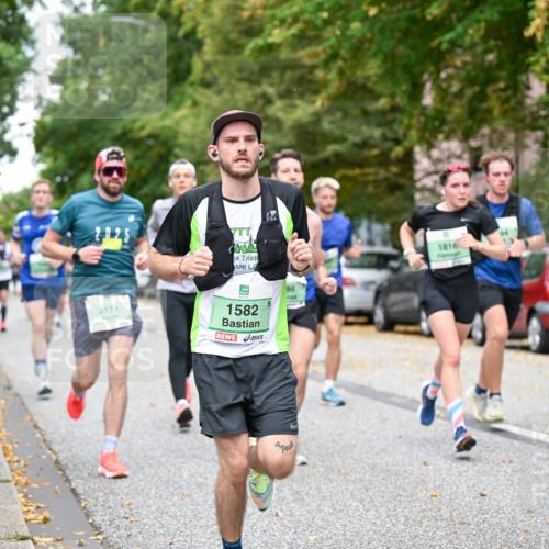 21.09.2025 - PSD Bank Halbmarathon Dr. Thomas Lammeyer http://msf.ph/oto/8919687 21.09.2025 10:38:07 Laufen 2325, 2171, 1582, 86, 1816 meine-sportfotos.de