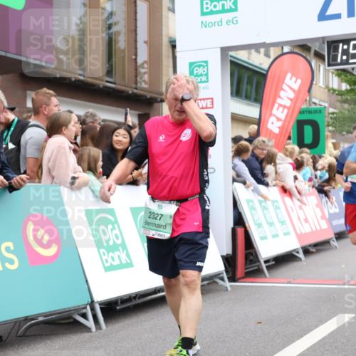 21.09.2025 - PSD Bank Halbmarathon Strokosch-Dieckow http://msf.ph/oto/8919691 21.09.2025 11:52:36 Ziel 1506, 1600, 2237, 2327, 2356, 2375, 2654, 2835, 2984, 4001, 4053 meine-sportfotos.de