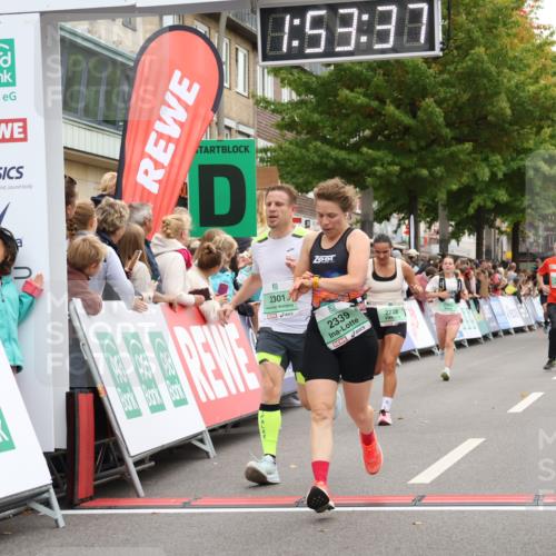 21.09.2025 - PSD Bank Halbmarathon Strokosch-Dieckow http://msf.ph/oto/8919746 21.09.2025 11:53:00 Ziel 1102, 2228, 2301, 2305, 2339 meine-sportfotos.de