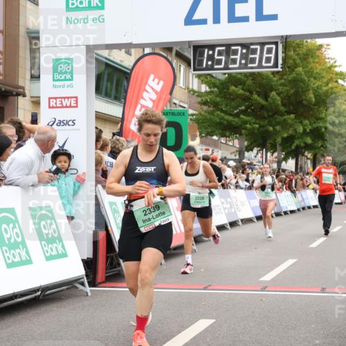 21.09.2025 - PSD Bank Halbmarathon Strokosch-Dieckow http://msf.ph/oto/8919755 21.09.2025 11:53:01 Ziel 1102, 1298, 2228, 2301, 2305, 2339 meine-sportfotos.de