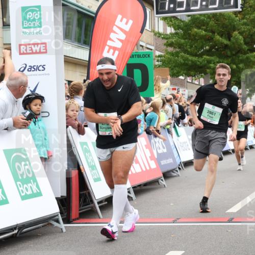 21.09.2025 - PSD Bank Halbmarathon Strokosch-Dieckow http://msf.ph/oto/8919802 21.09.2025 11:53:15 Ziel 1297, 1647, 2254, 2374, 2404, 2459, 2515, 2757, 2813, 2861, 3967 meine-sportfotos.de