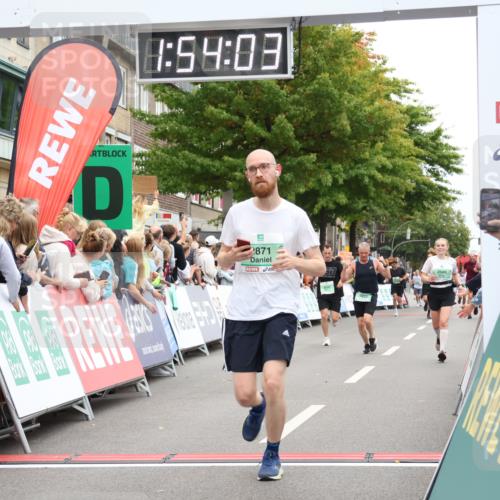 21.09.2025 - PSD Bank Halbmarathon Strokosch-Dieckow http://msf.ph/oto/8919858 21.09.2025 11:53:27 Ziel 1079, 2219, 2427, 2588, 2813, 2871, 3919 meine-sportfotos.de
