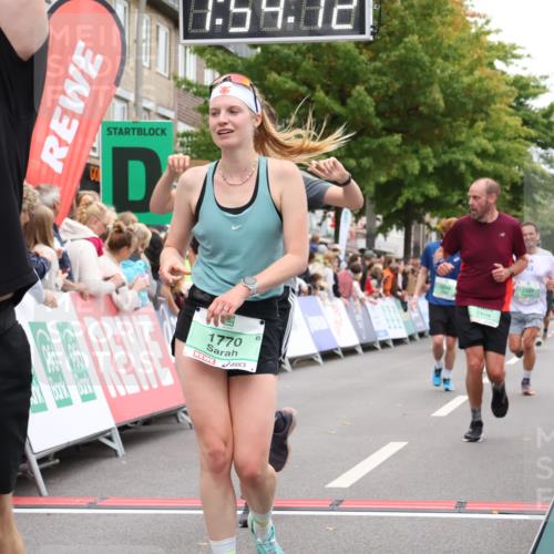21.09.2025 - PSD Bank Halbmarathon Strokosch-Dieckow http://msf.ph/oto/8919899 21.09.2025 11:53:36 Ziel 1254, 1366, 1770, 2246, 2552, 2588, 2876, 2947, 3919, 4050 meine-sportfotos.de