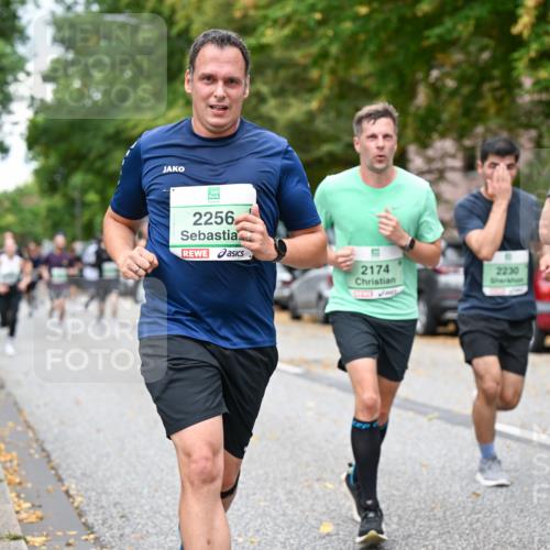 21.09.2025 - PSD Bank Halbmarathon Dr. Thomas Lammeyer http://msf.ph/oto/8919968 21.09.2025 10:38:36 Laufen 2256, 2174, 2230, 2063 meine-sportfotos.de