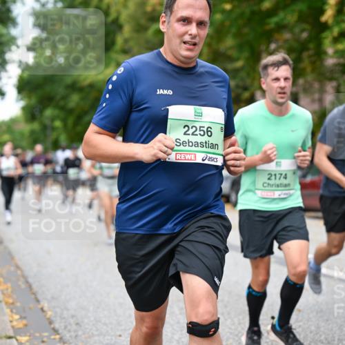 21.09.2025 - PSD Bank Halbmarathon Dr. Thomas Lammeyer http://msf.ph/oto/8919973 21.09.2025 10:38:37 Laufen 2256, 2238, 2174 meine-sportfotos.de