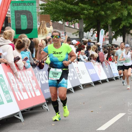 21.09.2025 - PSD Bank Halbmarathon Strokosch-Dieckow http://msf.ph/oto/8920027 21.09.2025 11:53:58 Ziel 1396, 1572, 1752, 2304, 2461, 2545, 2805, 2991, 3037 meine-sportfotos.de