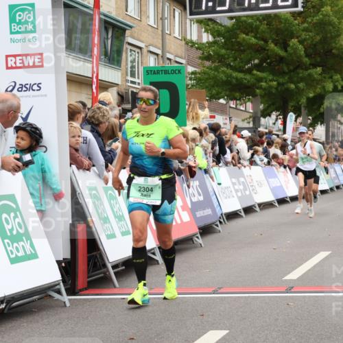 21.09.2025 - PSD Bank Halbmarathon Strokosch-Dieckow http://msf.ph/oto/8920040 21.09.2025 11:53:59 Ziel 1396, 1752, 2304, 2461, 2805, 2991, 3037 meine-sportfotos.de