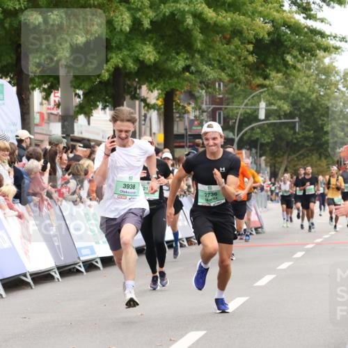 21.09.2025 - PSD Bank Halbmarathon Strokosch-Dieckow http://msf.ph/oto/8920087 21.09.2025 11:54:07 Ziel 2144, 2461, 2736, 2863, 3037, 3938 meine-sportfotos.de