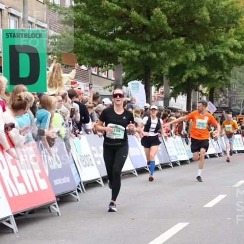 21.09.2025 - PSD Bank Halbmarathon Strokosch-Dieckow http://msf.ph/oto/8920115 21.09.2025 11:54:10 Ziel 2144, 2420, 2461, 2505, 2736, 2863, 3938 meine-sportfotos.de