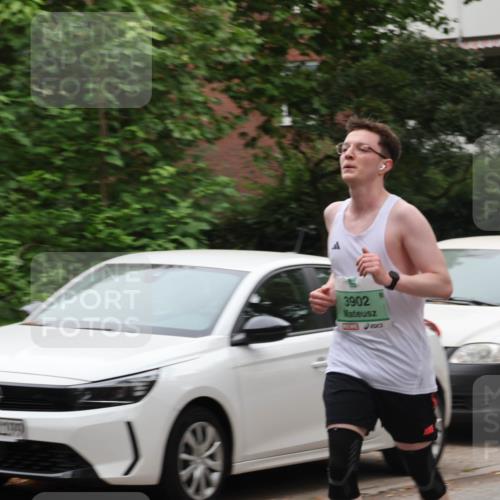 21.09.2025 - PSD Bank Halbmarathon Luisa Fischer http://msf.ph/oto/8920118 21.09.2025 12:02:15 Laufen 3902 meine-sportfotos.de