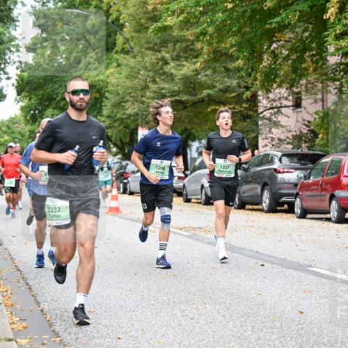 21.09.2025 - PSD Bank Halbmarathon Dr. Thomas Lammeyer http://msf.ph/oto/8920119 21.09.2025 10:38:45 Laufen 2232, 13, 1227, 1248, 4915 meine-sportfotos.de