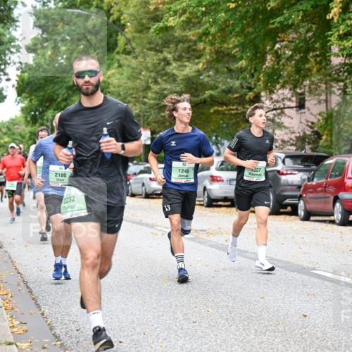 21.09.2025 - PSD Bank Halbmarathon Dr. Thomas Lammeyer http://msf.ph/oto/8920126 21.09.2025 10:38:45 Laufen 2180, 2232, 13, 1248, 227, 4915 meine-sportfotos.de