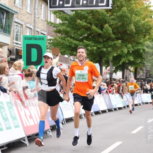 21.09.2025 - PSD Bank Halbmarathon Strokosch-Dieckow http://msf.ph/oto/8920146 21.09.2025 11:54:12 Ziel 2144, 2420, 2505, 2736, 2863, 3938 meine-sportfotos.de