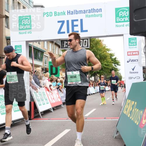 21.09.2025 - PSD Bank Halbmarathon Strokosch-Dieckow http://msf.ph/oto/8920229 21.09.2025 11:54:23 Ziel 1053, 1633, 1772, 2300, 2318, 2658, 2848, 4036 meine-sportfotos.de