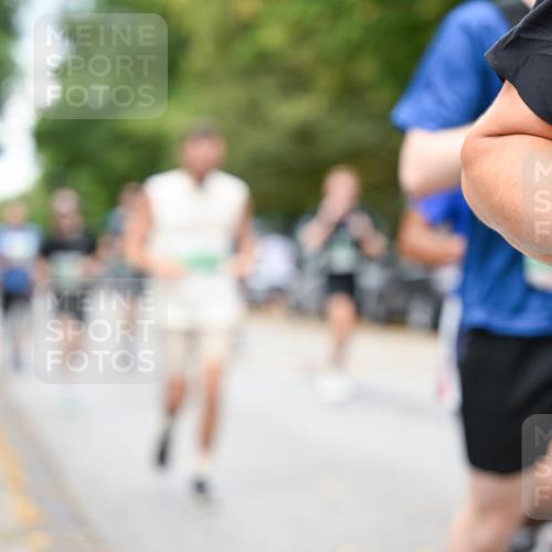 21.09.2025 - PSD Bank Halbmarathon Dr. Thomas Lammeyer http://msf.ph/oto/8920260 21.09.2025 10:38:53 Laufen  meine-sportfotos.de