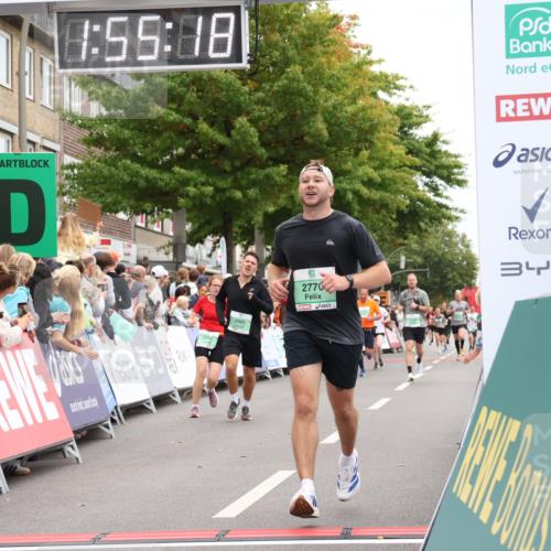 21.09.2025 - PSD Bank Halbmarathon Strokosch-Dieckow http://msf.ph/oto/8920367 21.09.2025 11:54:41 Ziel 1731, 2360, 2408, 2562, 2583, 2770, 2983, 2997, 3892, 3944 meine-sportfotos.de
