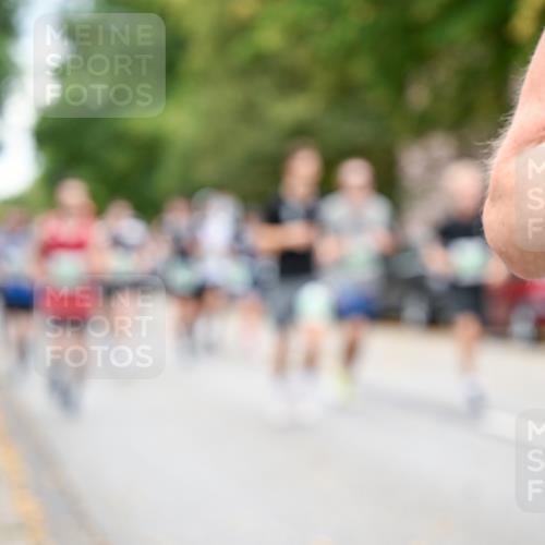 21.09.2025 - PSD Bank Halbmarathon Dr. Thomas Lammeyer http://msf.ph/oto/8920374 21.09.2025 10:39:05 Laufen  meine-sportfotos.de