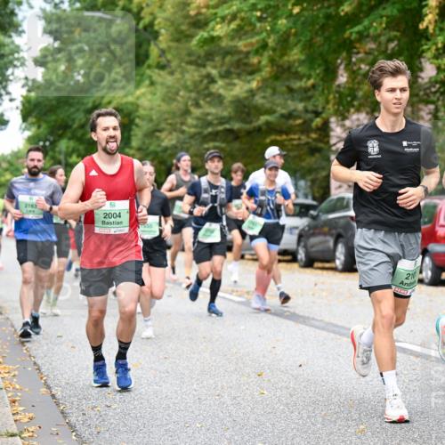 21.09.2025 - PSD Bank Halbmarathon Dr. Thomas Lammeyer http://msf.ph/oto/8920382 21.09.2025 10:39:06 Laufen 2163, 2004, 555, 210, 2269 meine-sportfotos.de