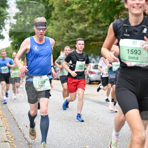 21.09.2025 - PSD Bank Halbmarathon Dr. Thomas Lammeyer http://msf.ph/oto/8920412 21.09.2025 10:39:10 Laufen 1328, 2634, 1593 meine-sportfotos.de