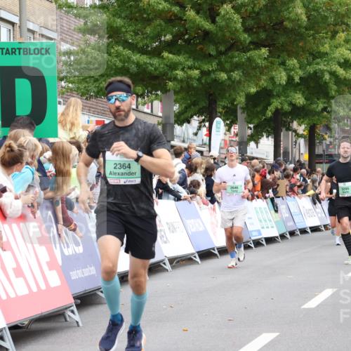 21.09.2025 - PSD Bank Halbmarathon Strokosch-Dieckow http://msf.ph/oto/8920469 21.09.2025 11:55:07 Ziel 1046, 1564, 2160, 2364, 2485, 3295, 3840 meine-sportfotos.de