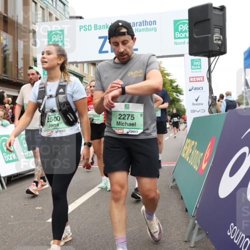 21.09.2025 - PSD Bank Halbmarathon Strokosch-Dieckow http://msf.ph/oto/8920539 21.09.2025 11:55:21 Ziel 1078, 1528, 1814, 2275, 2348, 2435, 2500, 2568, 2690, 2952, 3270, 3958, 3968 meine-sportfotos.de