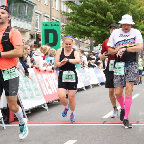 21.09.2025 - PSD Bank Halbmarathon Strokosch-Dieckow http://msf.ph/oto/8920587 21.09.2025 11:55:32 Ziel 1209, 1543, 1814, 2107, 2161, 2936, 3942, 3979, 4052 meine-sportfotos.de