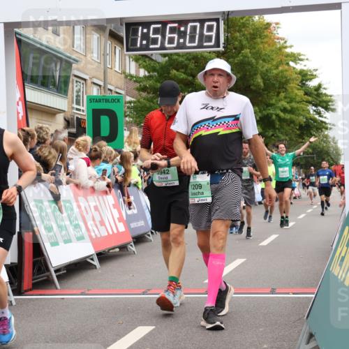 21.09.2025 - PSD Bank Halbmarathon Strokosch-Dieckow http://msf.ph/oto/8920593 21.09.2025 11:55:33 Ziel 1209, 1543, 2107, 2161, 2936, 3942, 3979, 4052 meine-sportfotos.de