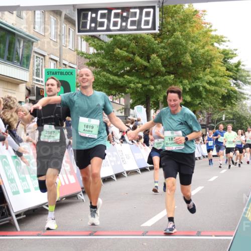 21.09.2025 - PSD Bank Halbmarathon Strokosch-Dieckow http://msf.ph/oto/8920689 21.09.2025 11:55:51 Ziel 1134, 1818, 1819, 2273, 2399, 2587, 2642, 2673, 2680 meine-sportfotos.de