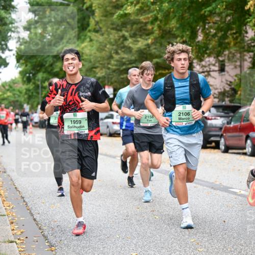 21.09.2025 - PSD Bank Halbmarathon Dr. Thomas Lammeyer http://msf.ph/oto/8920705 21.09.2025 10:39:42 Laufen 21, 1959, 2158, 2106, 2267 meine-sportfotos.de