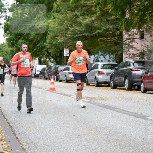 21.09.2025 - PSD Bank Halbmarathon Dr. Thomas Lammeyer http://msf.ph/oto/8920746 21.09.2025 10:39:49 Laufen 2391, 1798, 1102, 4915 meine-sportfotos.de