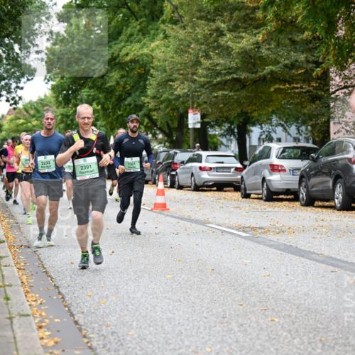 21.09.2025 - PSD Bank Halbmarathon Dr. Thomas Lammeyer http://msf.ph/oto/8920769 21.09.2025 10:39:52 Laufen 2233, 2391, 1321 meine-sportfotos.de