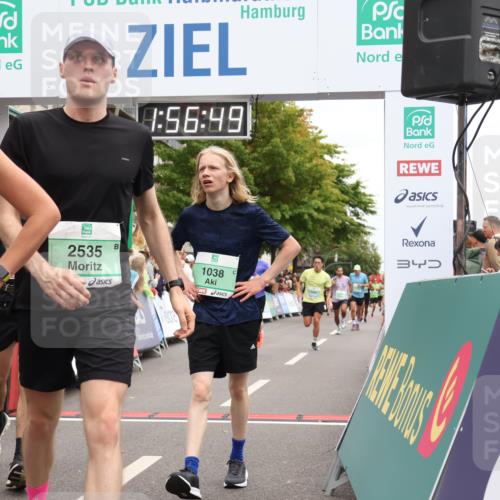 21.09.2025 - PSD Bank Halbmarathon Strokosch-Dieckow http://msf.ph/oto/8920781 21.09.2025 11:56:12 Ziel 1038, 1133, 1615, 2187, 2323, 2535, 2626, 2678, 2792, 2829, 2884, 3100, 3903, 3996, 4062 meine-sportfotos.de