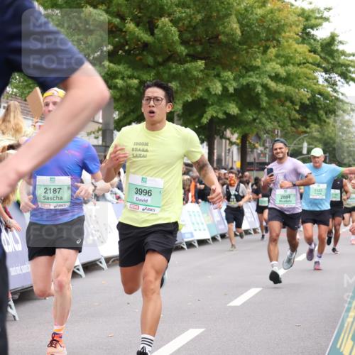 21.09.2025 - PSD Bank Halbmarathon Strokosch-Dieckow http://msf.ph/oto/8920786 21.09.2025 11:56:14 Ziel 1038, 1133, 1615, 2187, 2222, 2323, 2535, 2626, 2792, 2829, 2884, 3100, 3903, 3996, 4062 meine-sportfotos.de